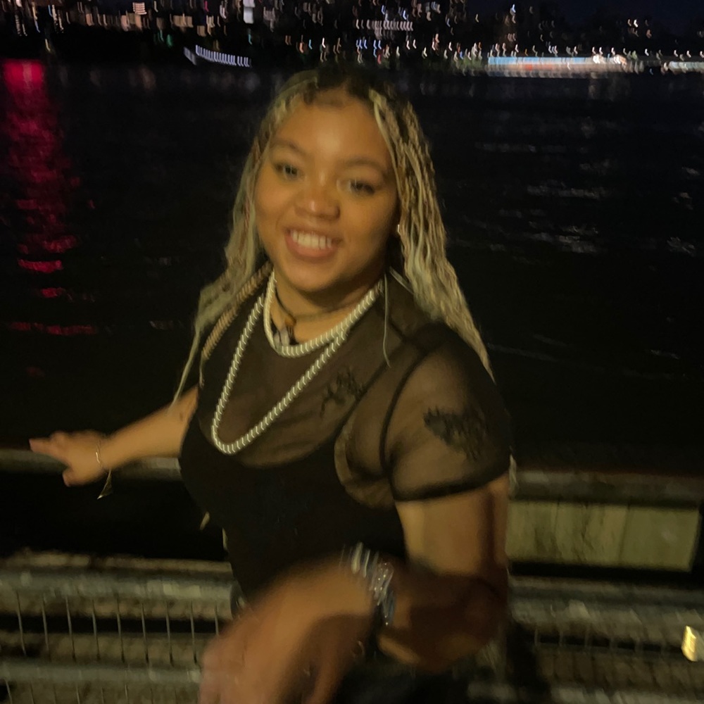 Meet your Posher, Tehesha